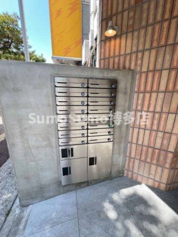 建物設備(コンパクトなキッチンで掃除もラクラク)