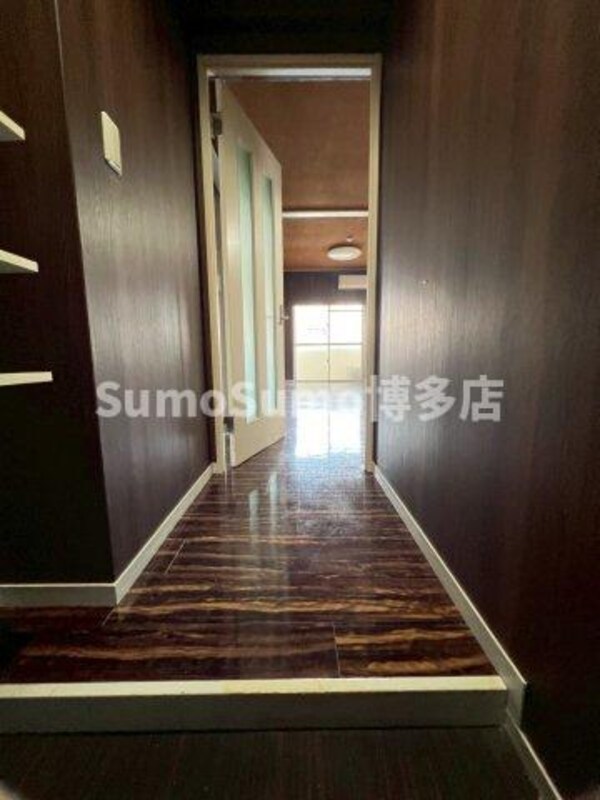 玄関(ゆったりとした玄関です)