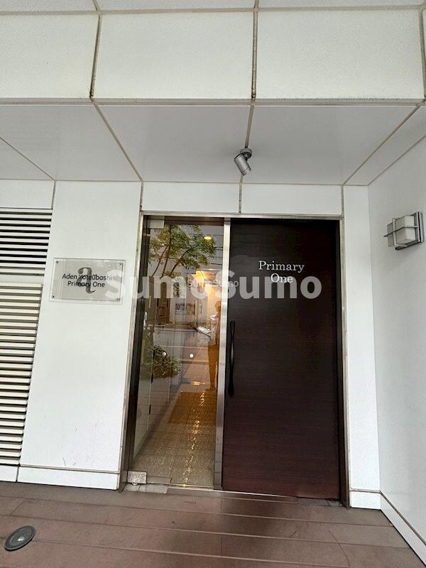 エントランス(落ち着いたエントランスです)