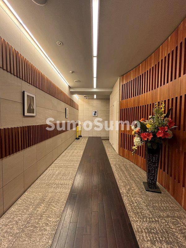 物件外観写真3　(建物の内部です)