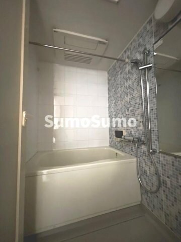 物件内観写真8　(きれいなお風呂です)