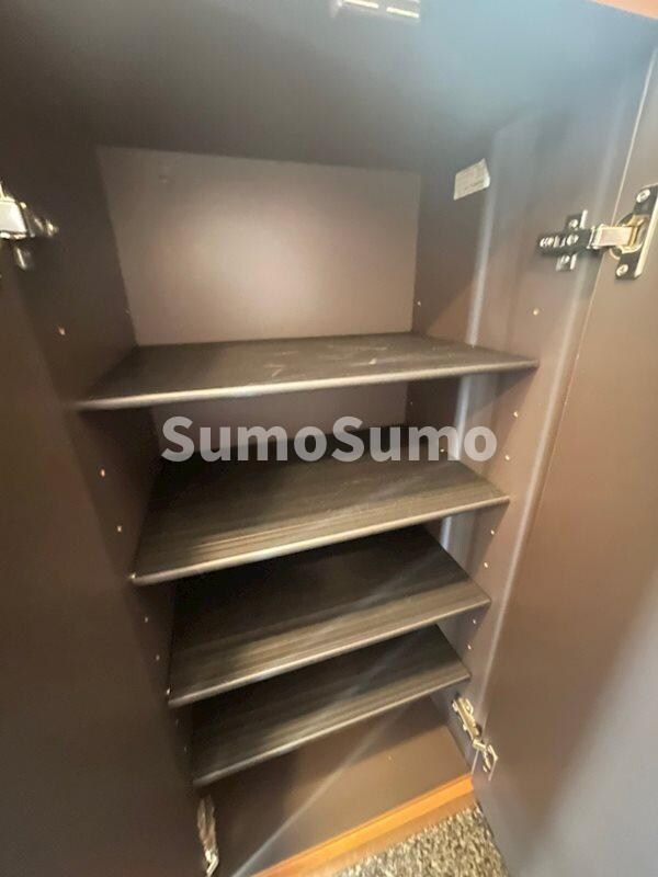 物件内観写真13　(収納スペース豊富です)