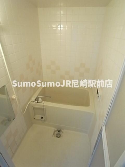 物件内観写真7　(ゆったり過ごせるお風呂です)