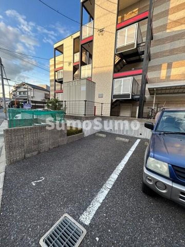 駐車場(駐車場完備です)