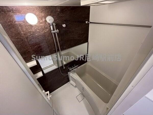 物件内観写真8　(お風呂です)