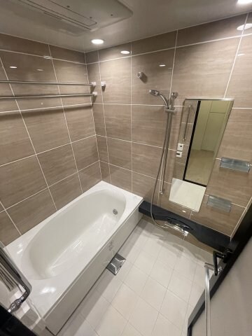 物件内観写真18　(ゆったり過ごせるお風呂です)