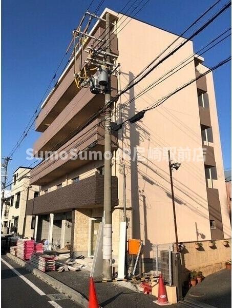 物件外観写真8　(きれいな外観です)