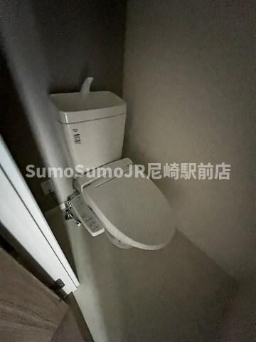 物件内観写真16　(シンプルで使いやすいトイレです)