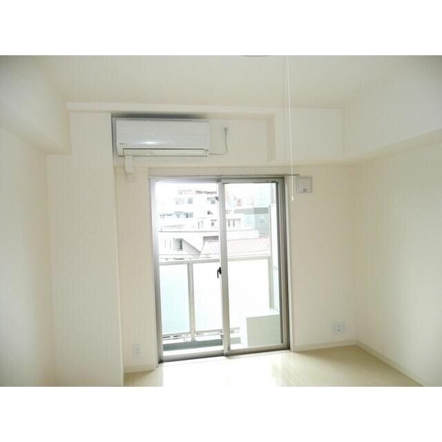 物件内観写真5　( )