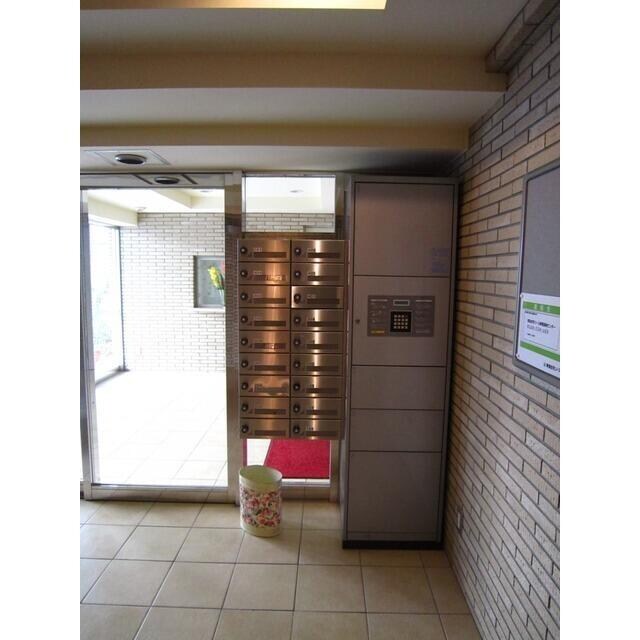 物件外観写真3　( )