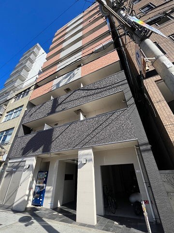 物件外観写真1　(外観もきれいです)