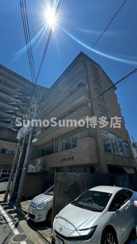 物件外観写真1　(外観もきれいです)