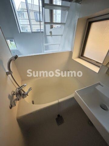 物件内観写真4　(お風呂です)