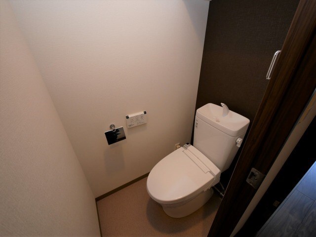 物件内観写真11　(トイレも気になるポイント)