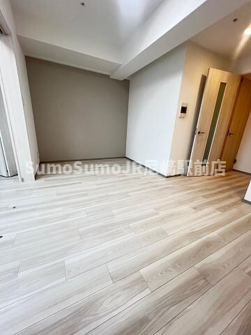 物件内観写真24　(使いやすい居間です)