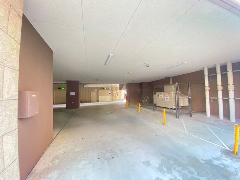 物件外観写真4　(駐車場です)