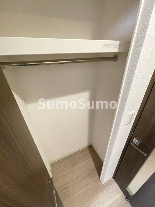 物件内観写真13　(小物を収納するのに便利です)