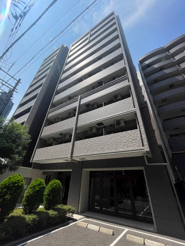 物件外観写真1　(建物外観を気になさる方へ、見た目の良い物件です)