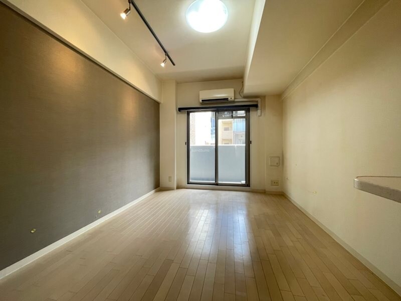 物件内観写真6　(使いやすいリビングです)