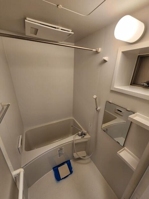 物件内観写真7　( )