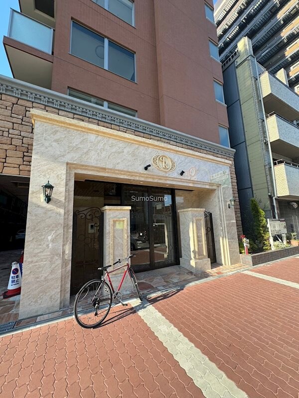 エントランス(毎日通るエントランスはこのようになっています)