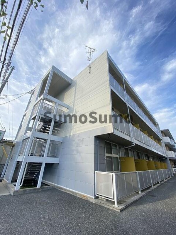 外観(落ち着いた雰囲気の外観です)