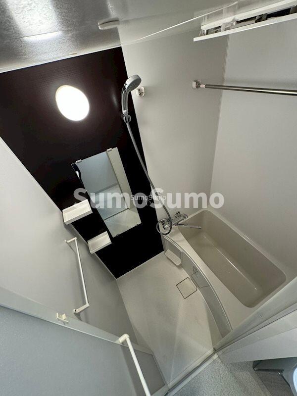 物件内観写真8　(きれいなお風呂です)