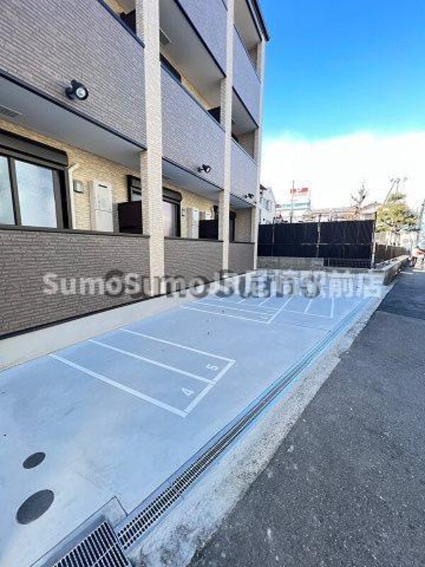 建物設備(落ち着いた雰囲気の外観です)