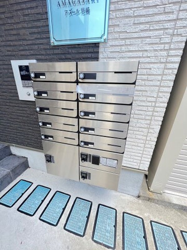 外観(嬉しい宅配ボックス完備♪)