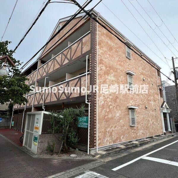 物件外観写真4　(外観も気になるポイント)