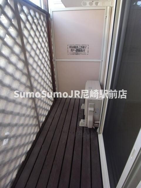 物件内観写真11　(陽当たり良好なバルコニーです)