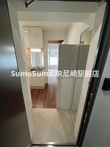 物件内観写真4　(きれいな玄関です)