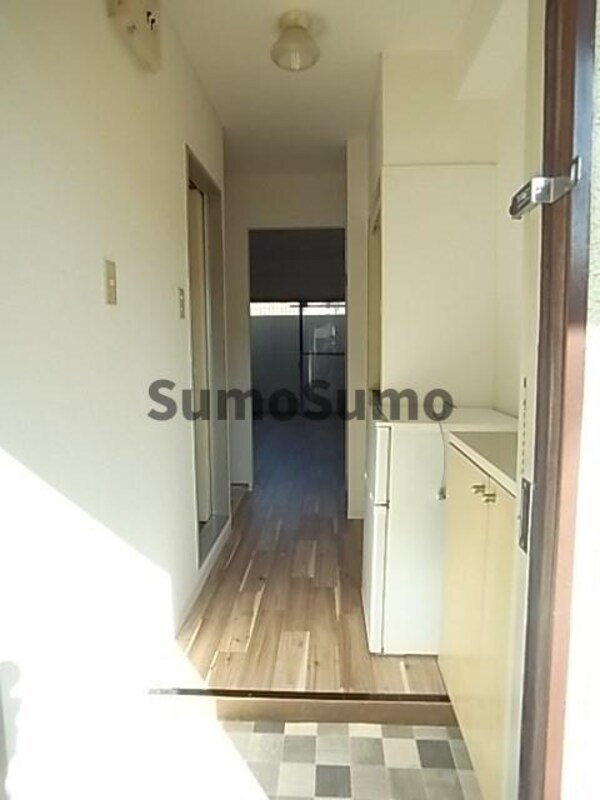 玄関(玄関です)