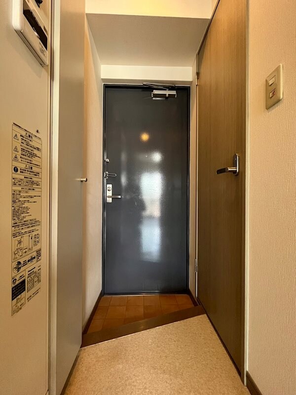 玄関(シンプルで使いやすい玄関です)