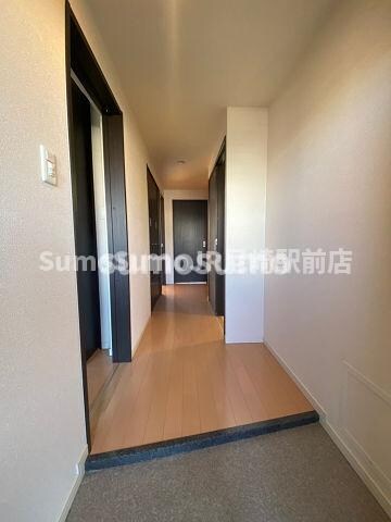 物件内観写真5　(玄関です)