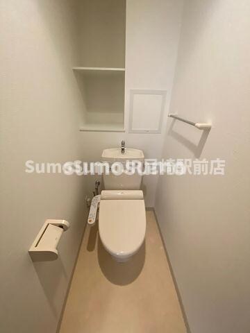 物件内観写真11　(清潔感のあるトイレです)