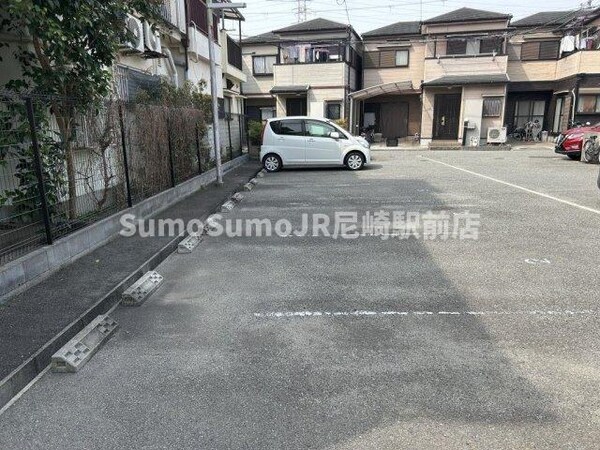 駐車場(駐車場完備です)