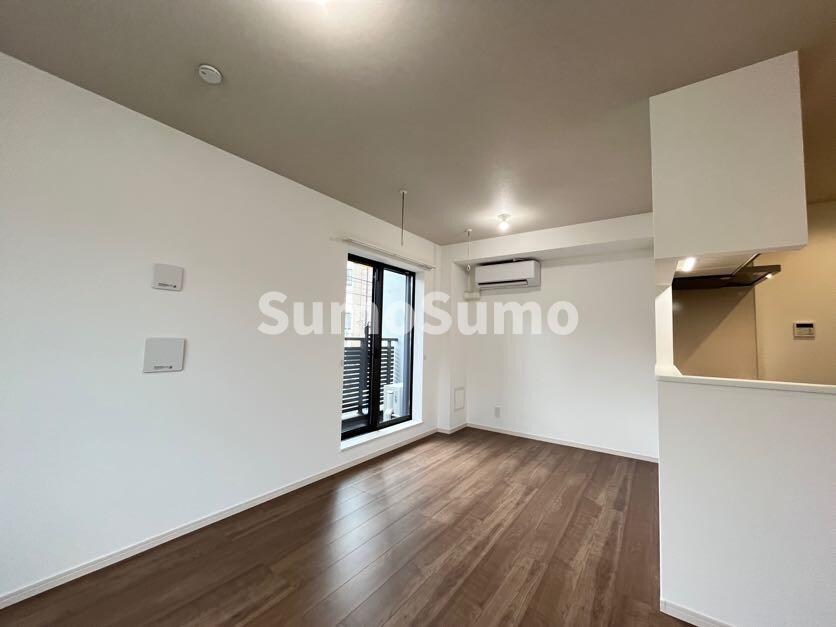 物件内観写真7　(リビングです)