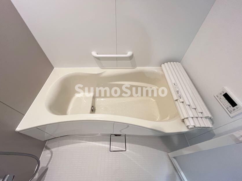 物件内観写真13　(きれいなお風呂です)