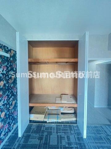 物件内観写真19　(ちょっとした収納スペースも充実しています)