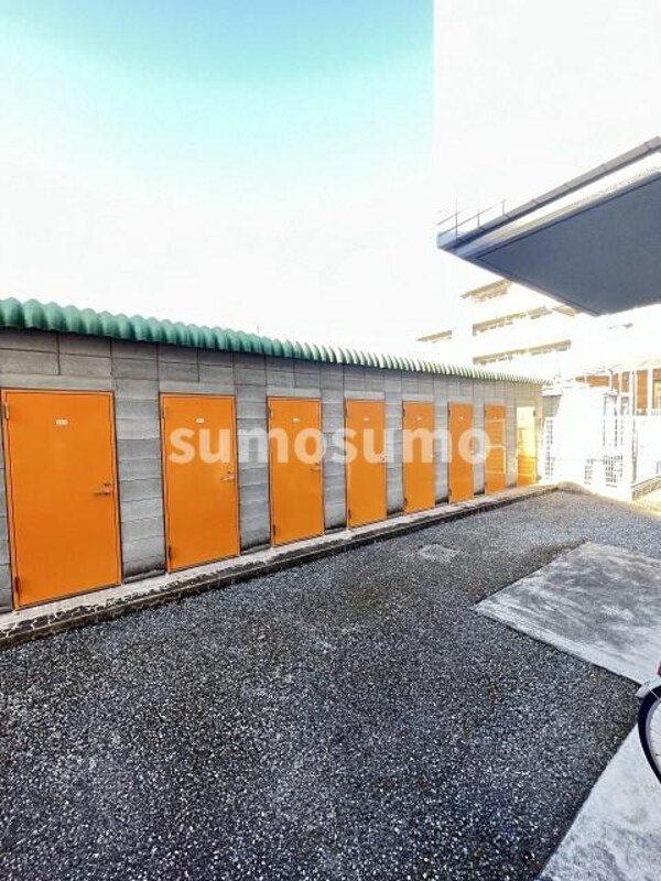 建物設備(無料トランクルームあり。)