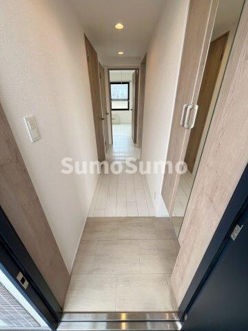 物件内観写真11　(きれいな玄関です)