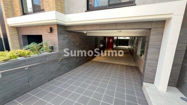 物件外観写真3　(建物の内部です)