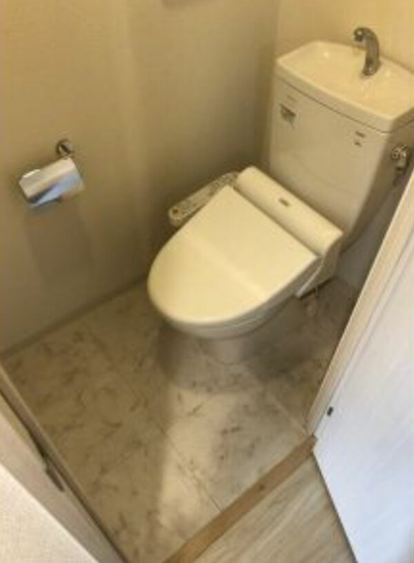 トイレ(落ち着いたトイレです)