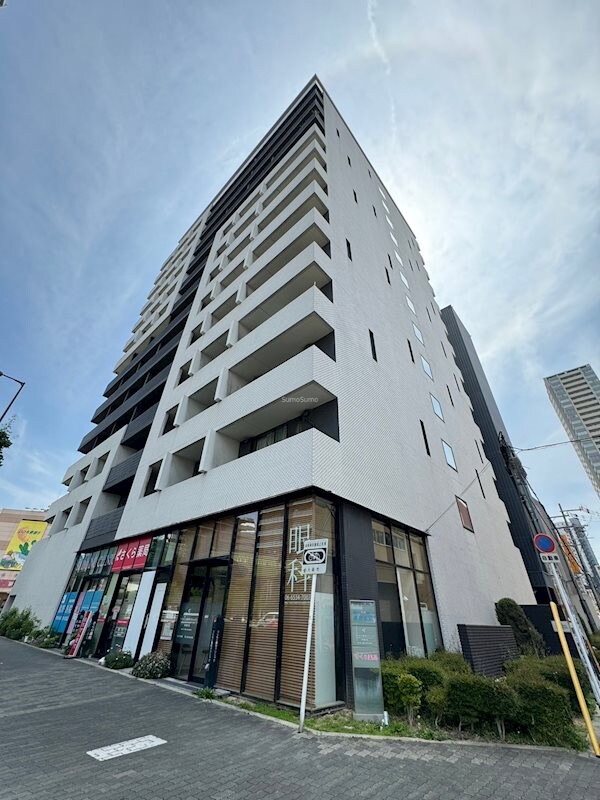 物件外観写真1　(外観もきれいです)