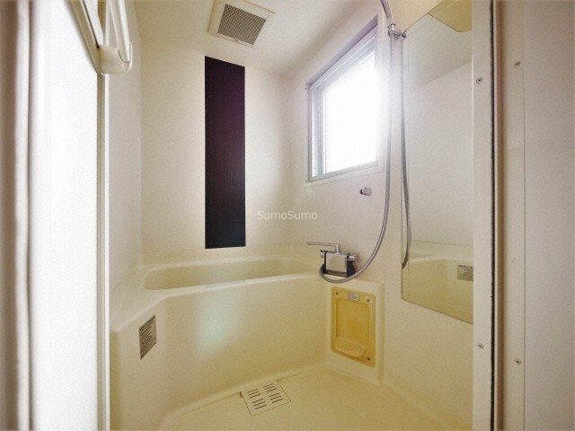 物件内観写真8　(ゆったり過ごせるお風呂です)