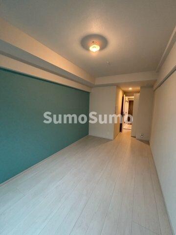 物件内観写真5　(ゆったり過ごせる居間です)