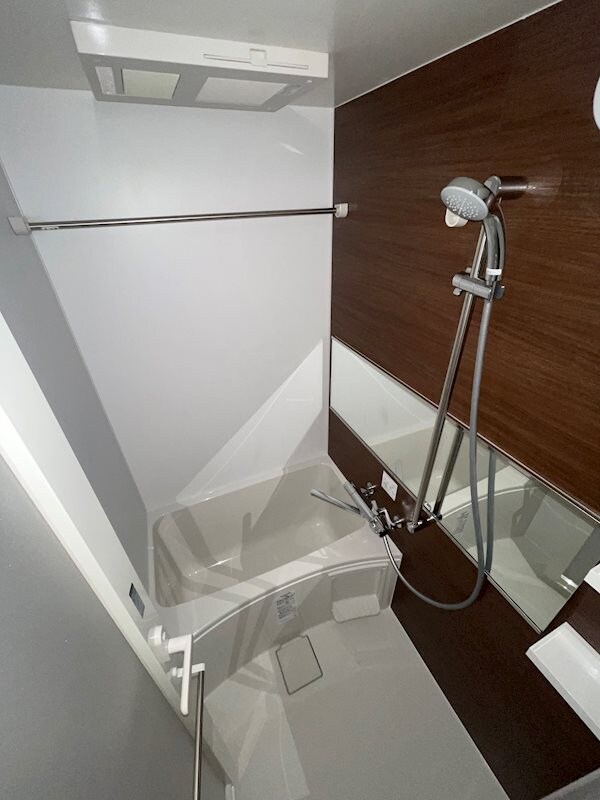 物件内観写真10　(日々の暮らしに欠かせないお風呂です)