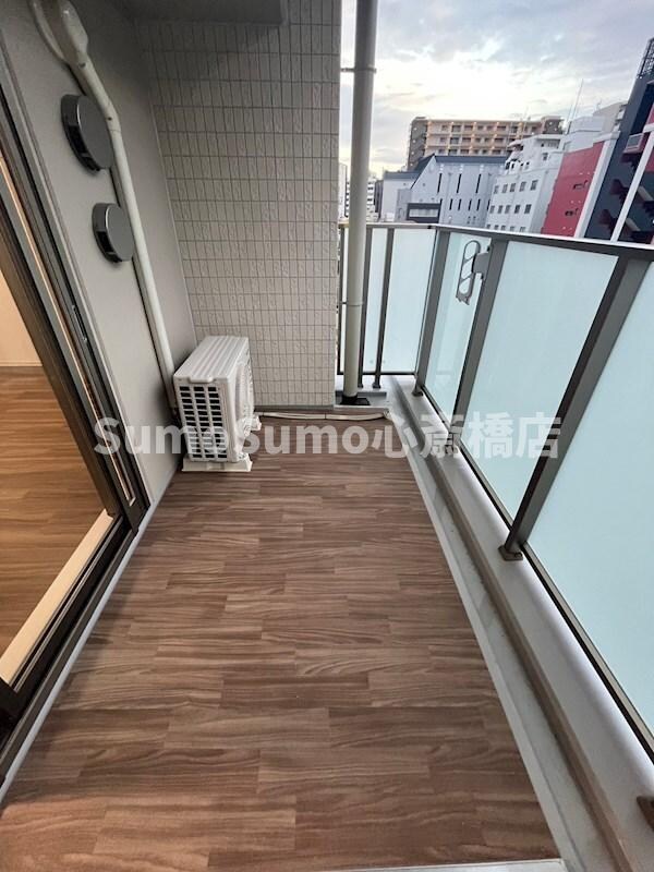 物件内観写真10　(お洗濯にも便利なバルコニー付き)