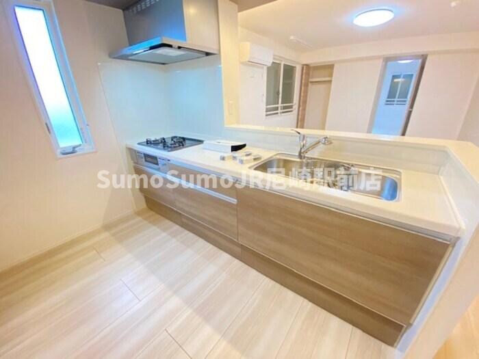 物件内観写真4　(きれいなキッチンです)